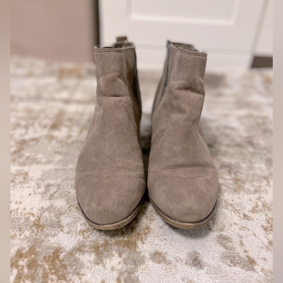 Madden Girl “Hooper” Booties - Picture 5 of 6